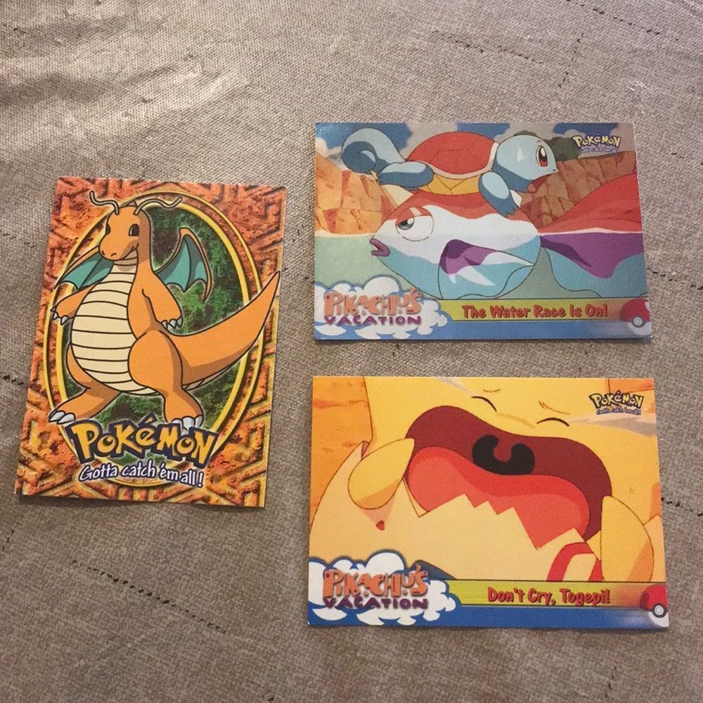 3 Pokémon Topps Cards